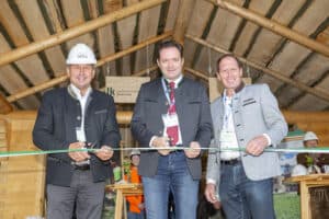 v.l.n.r.: LK Steiermark-Präsident Franz Titschenbacher, Forstminister Norbert Totschnig, LK Österreich-Präsident Josef Moosbrugger bei der feierlichen Eröffnung der AUSTROFOMA 2023 am 26. September